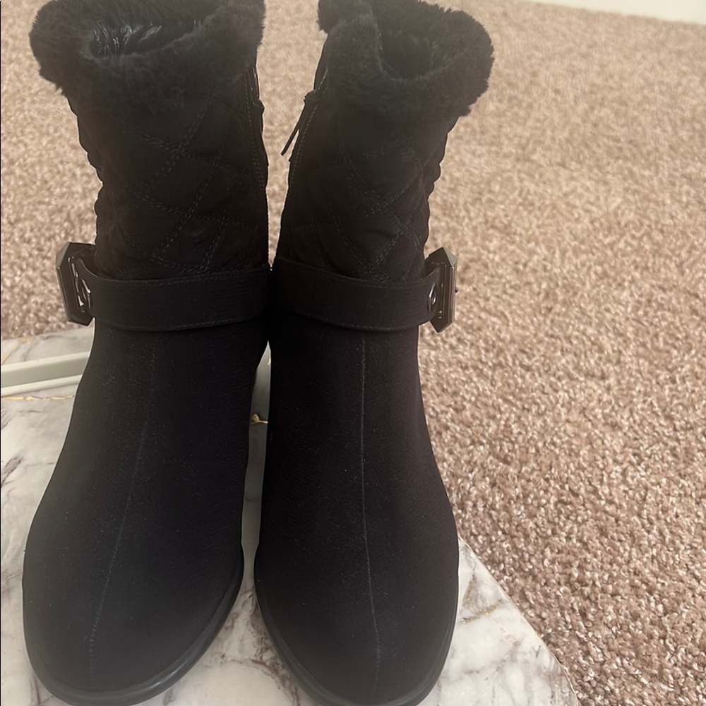 Stuart Weitzman Women's Black Ankle Boots